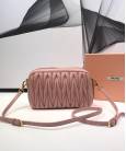 Сумка Miu Miu Matelassé Leather Bandoleer Bag Pink